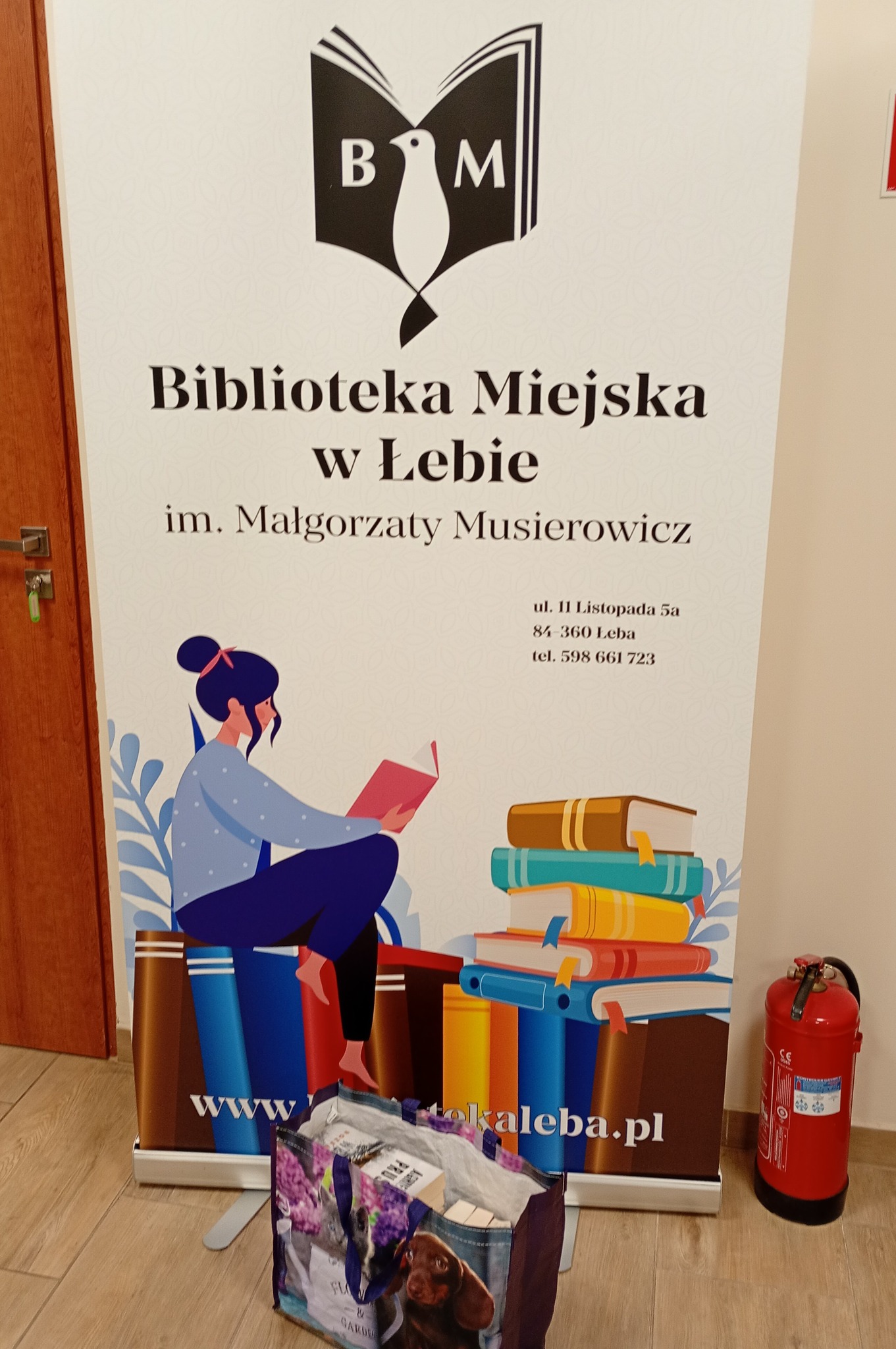 Książka na telefon – zdjęcie 1